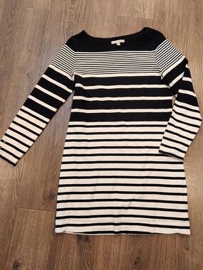 Banana Republic 100% Cotton Black and Ivory Breton Striped Long Sleeve Dress Med